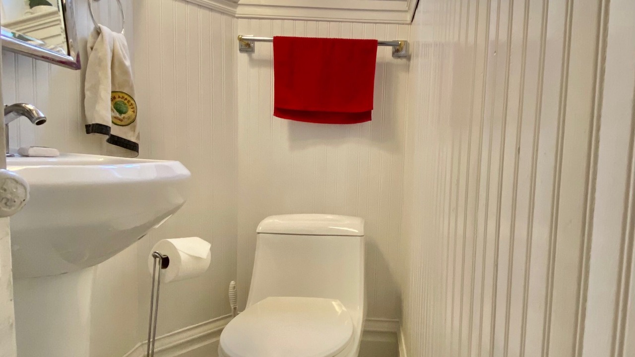 Photo of Bathroom in St. Louis