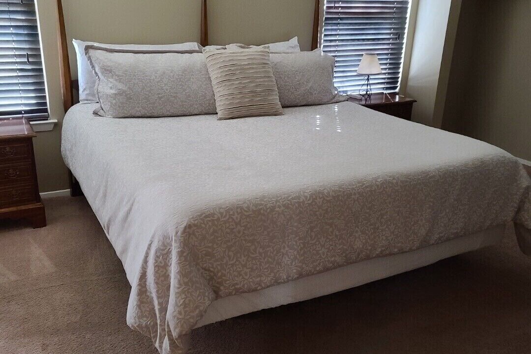 Photo of Bedroom in Northeast Heights