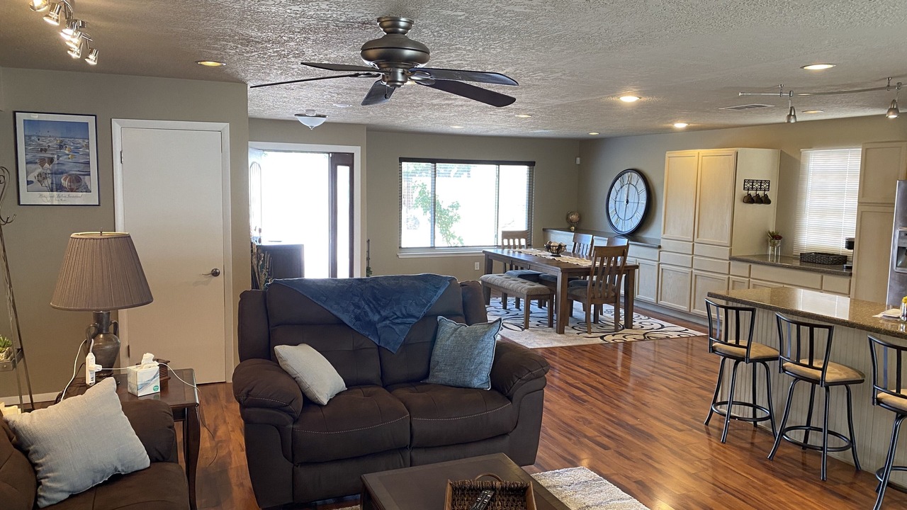 Photo of Livingroom in Northeast Heights