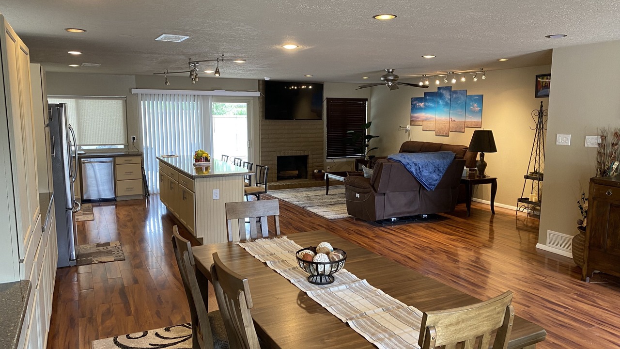 Photo of Bedroom in Northeast Heights