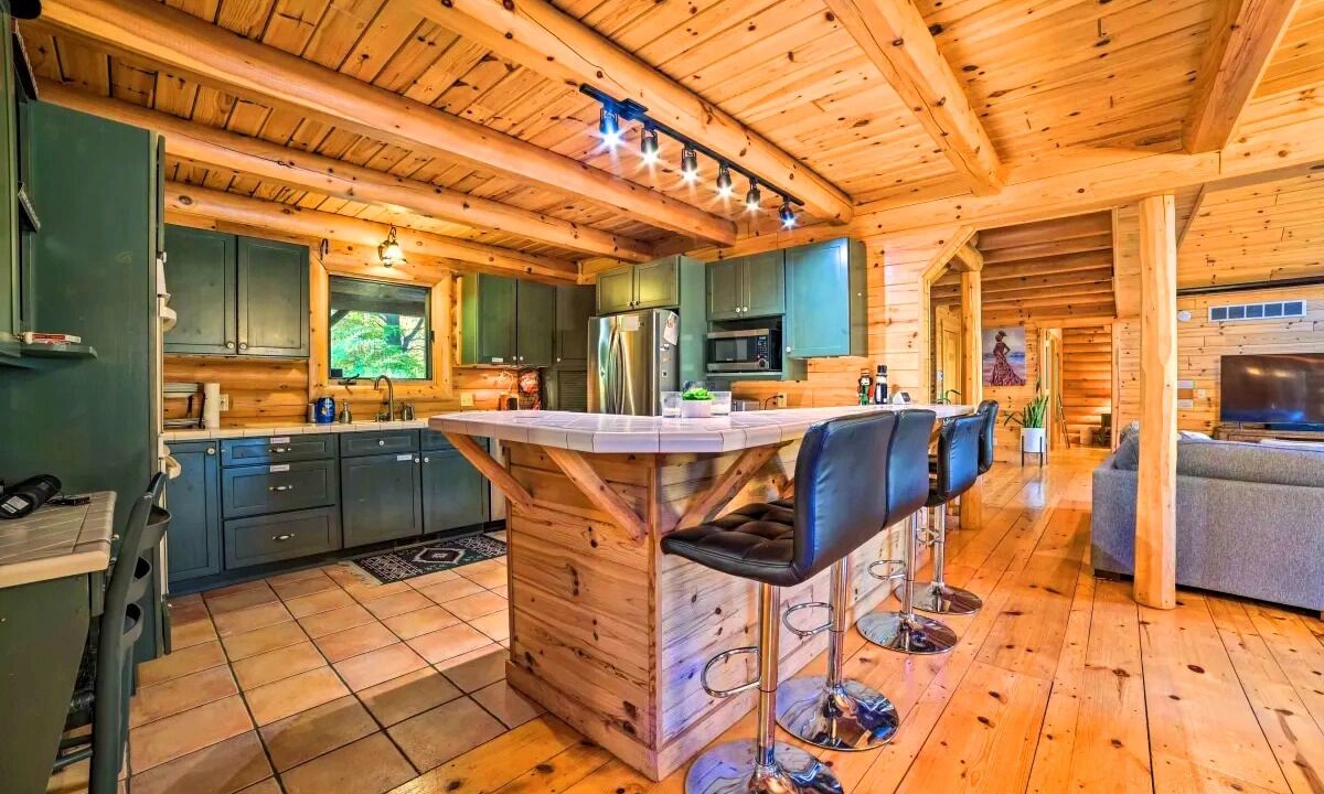 Photo of Kitchen in Gladwin