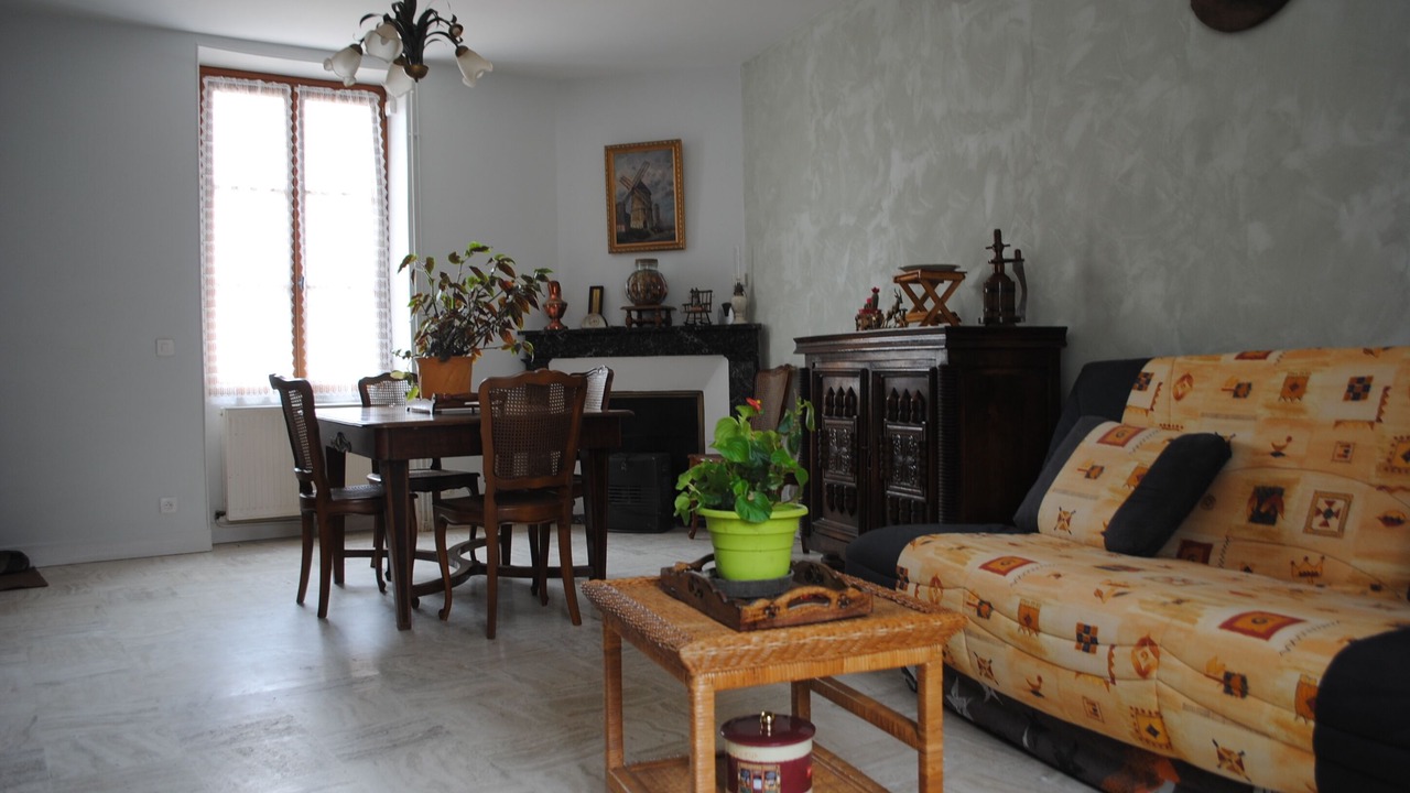 Photo of Livingroom in Accolay