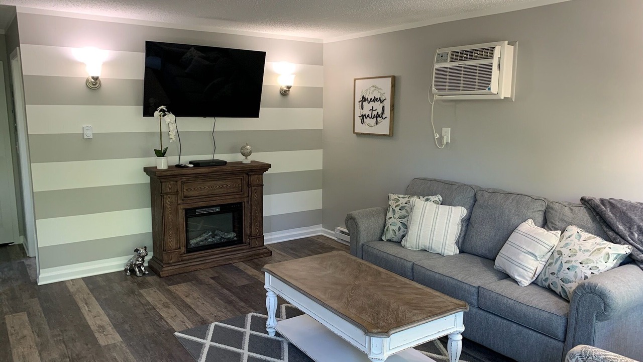 Photo of Livingroom in Holly