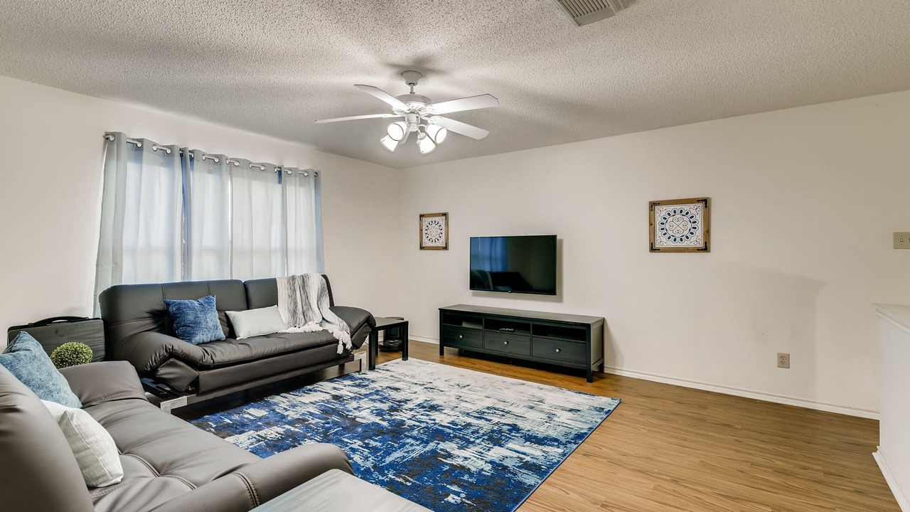 Photo of Livingroom in West San Antonio
