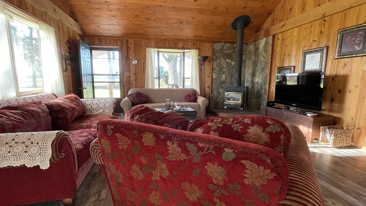 Photo of Livingroom in Aumsville