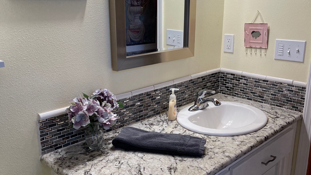 Photo of Bathroom in Aumsville