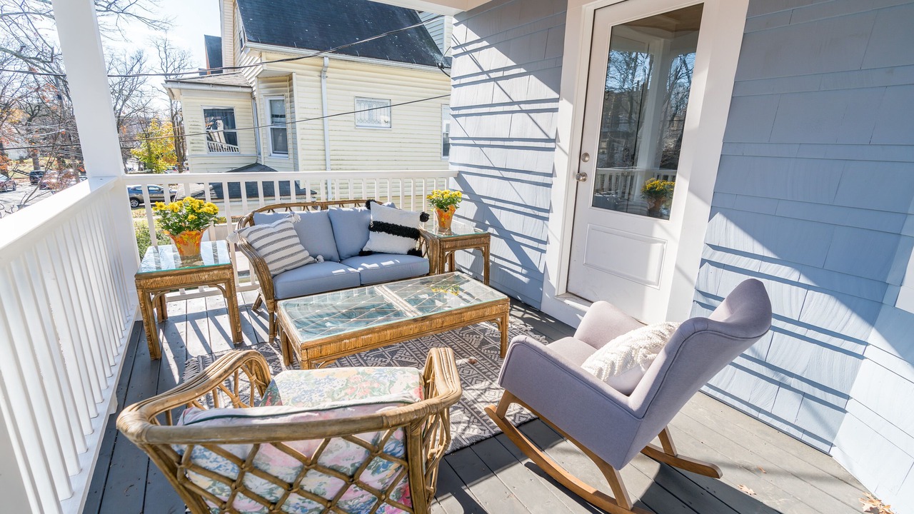 Photo of Patio Balcony in New Haven