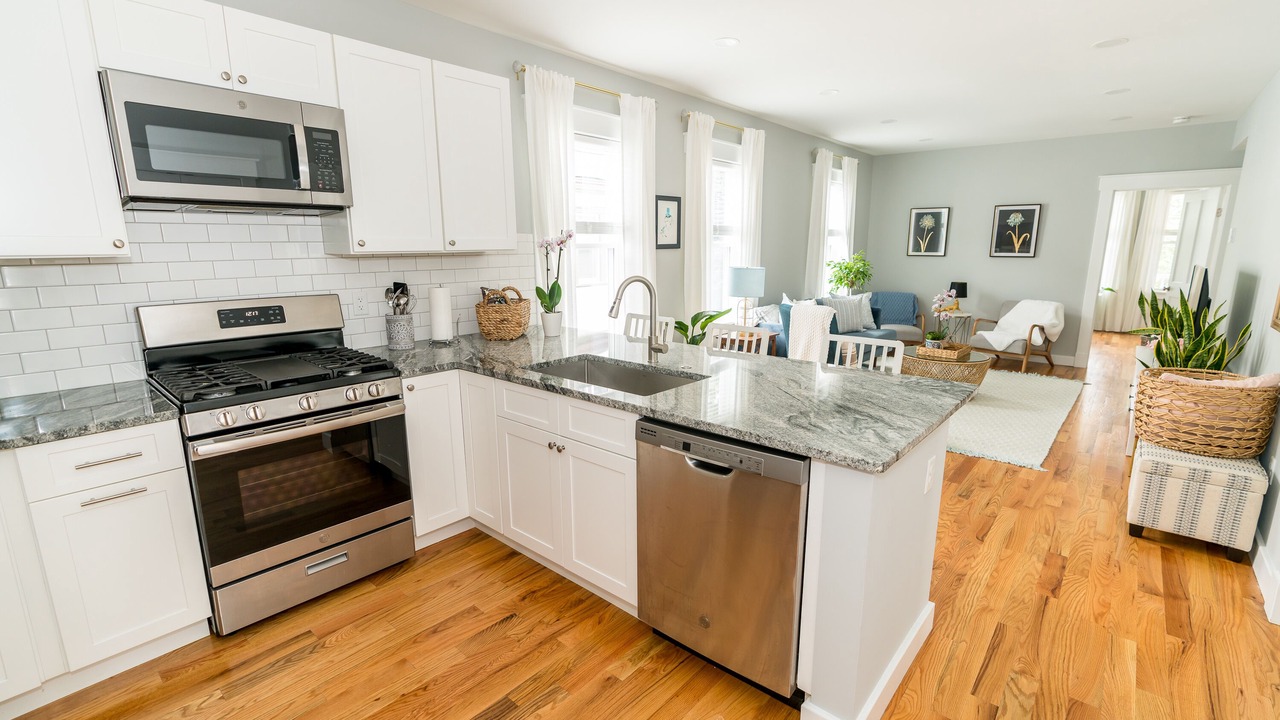 Photo of Others in New Haven