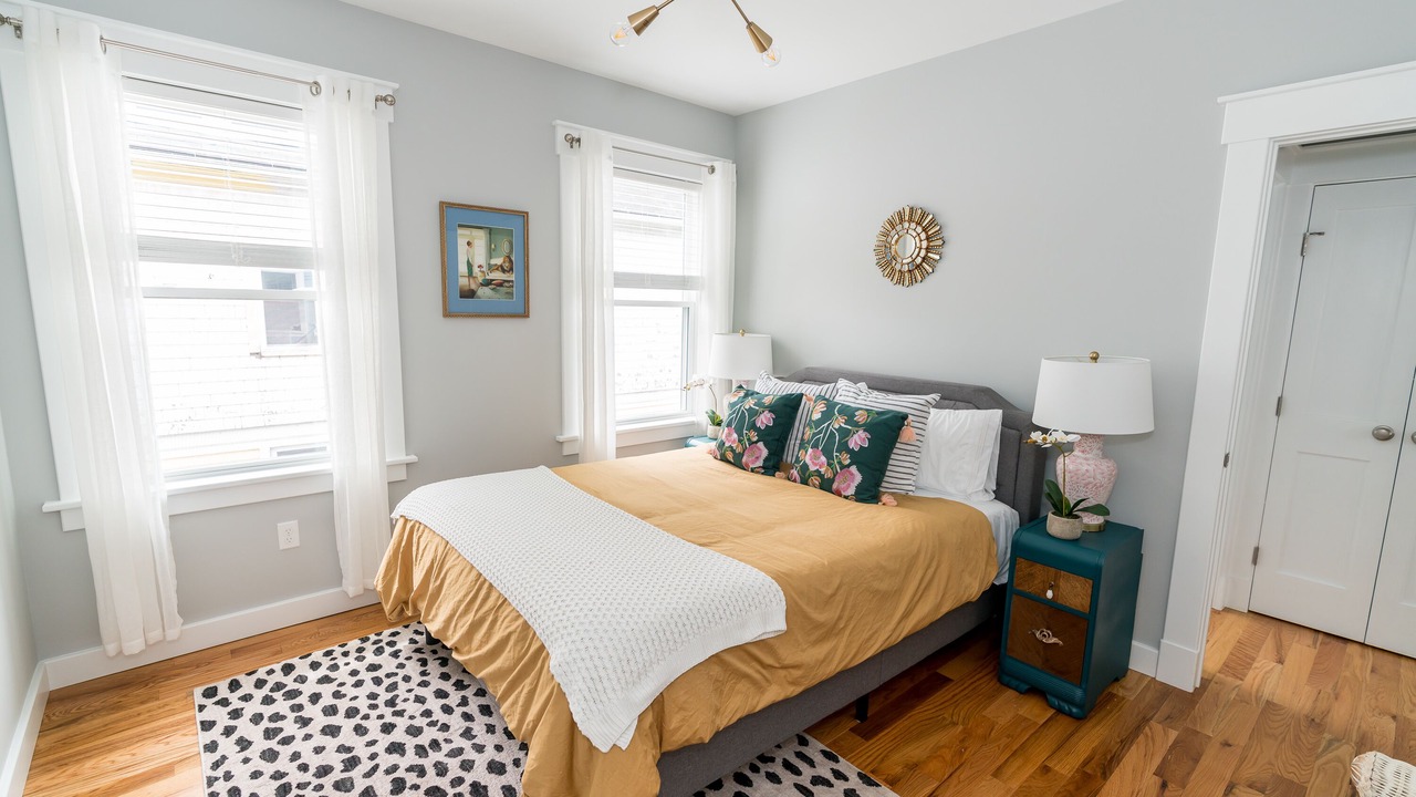 Photo of Others in New Haven