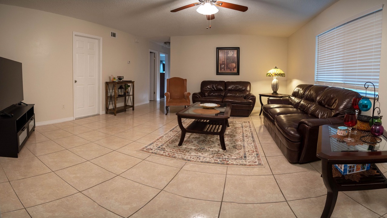 Photo of Livingroom in Fairvilla