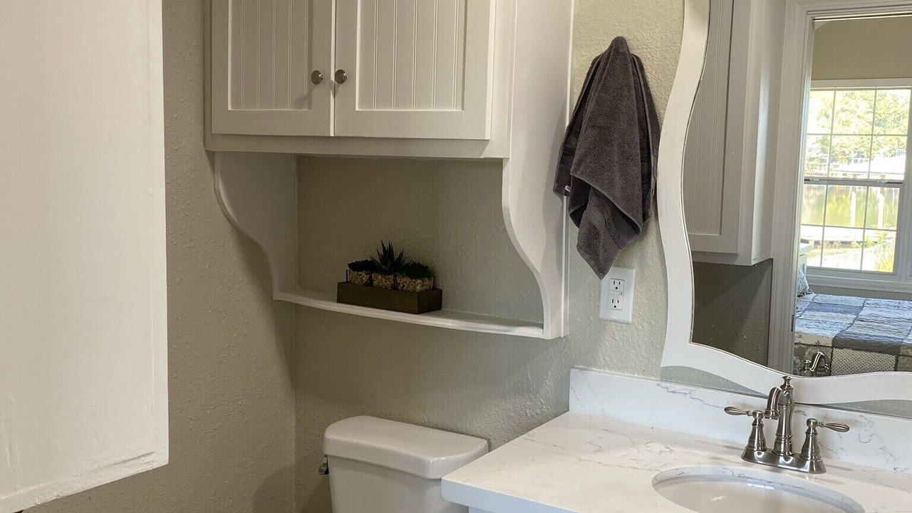 Photo of Bathroom in Hillister