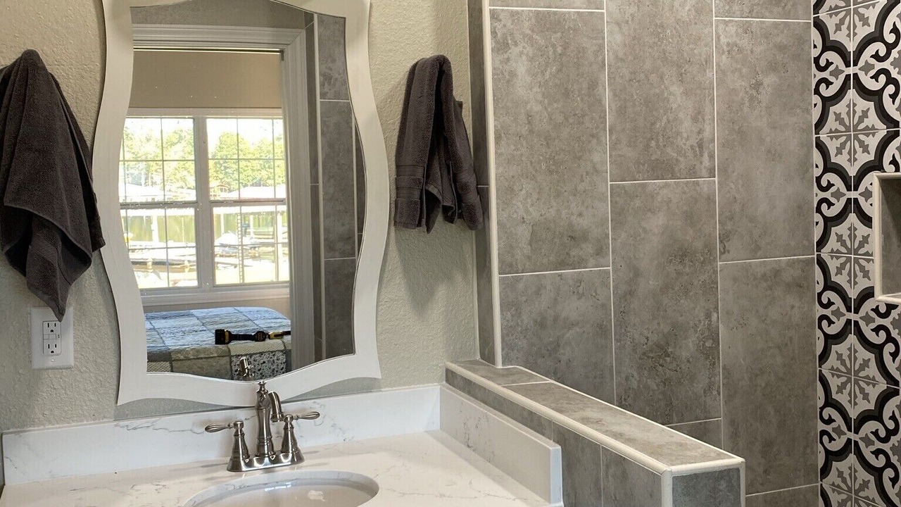 Photo of Bathroom in Hillister