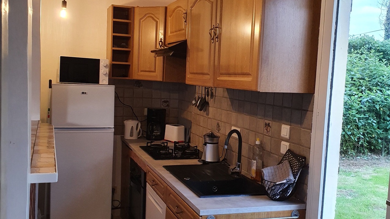 Photo of Kitchen in Avesnes-en-Val