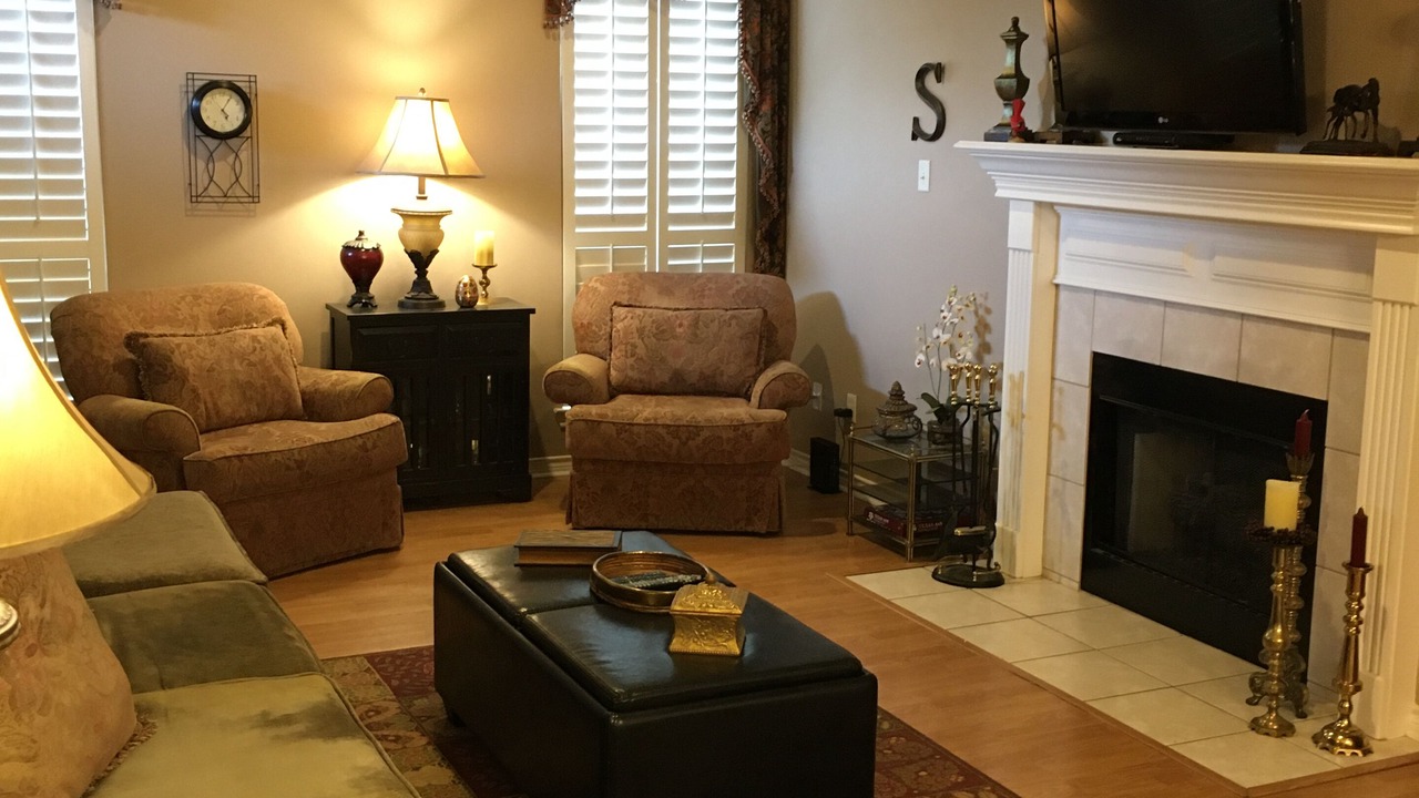 Photo of Livingroom in Briarcrest Estates