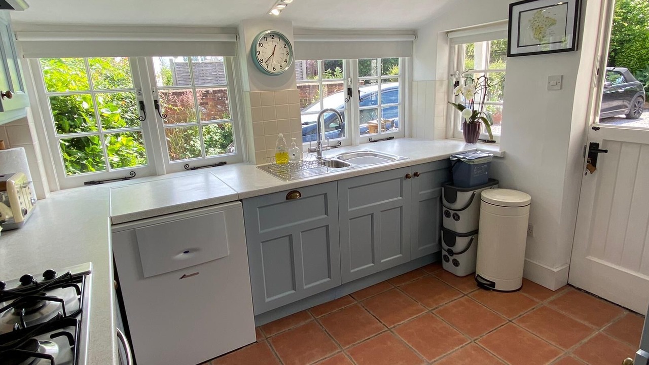 Photo of Kitchen in East Budleigh