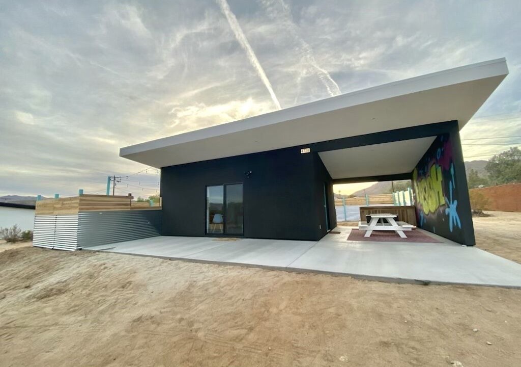Photo of Patio Balcony in Joshua Tree