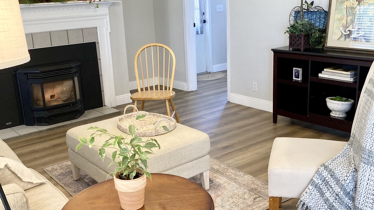 Photo of Livingroom in Rio Rancho