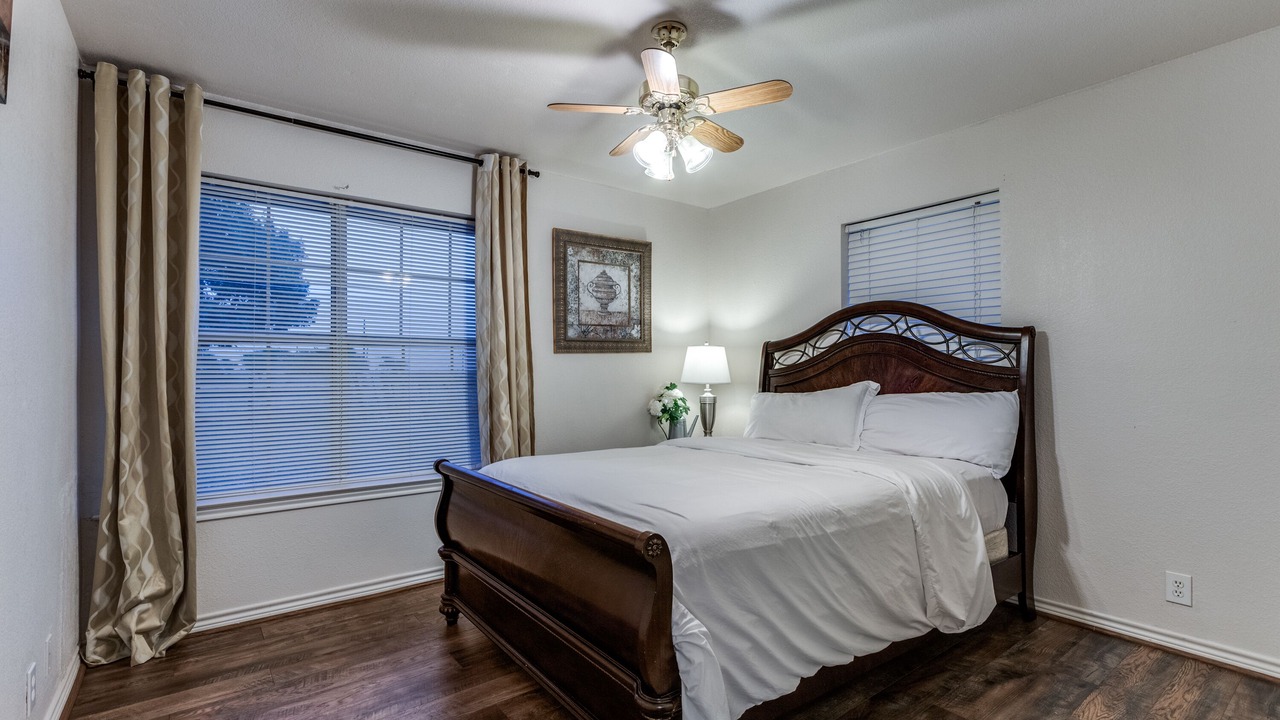 Photo of Bedroom in Weston