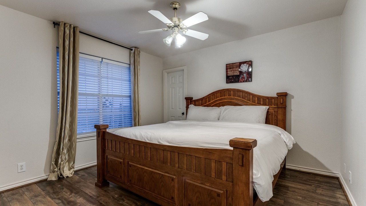 Photo of Bedroom in Weston