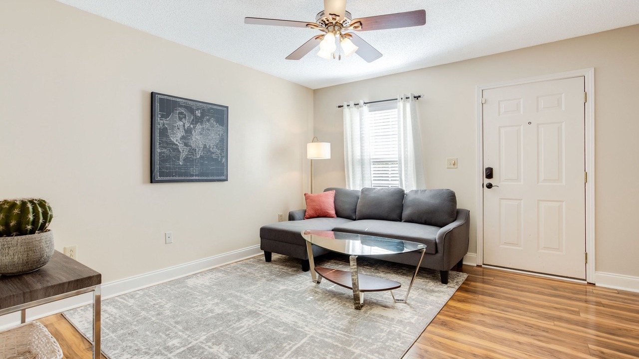 Photo of Livingroom in Dunean