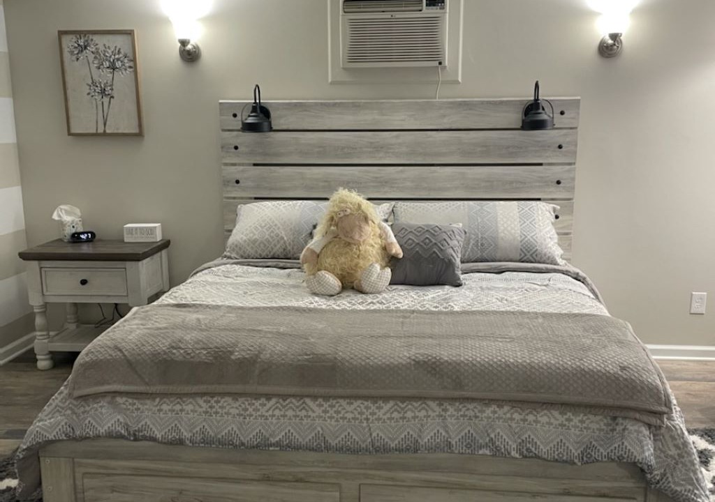 Photo of Bedroom in Holly