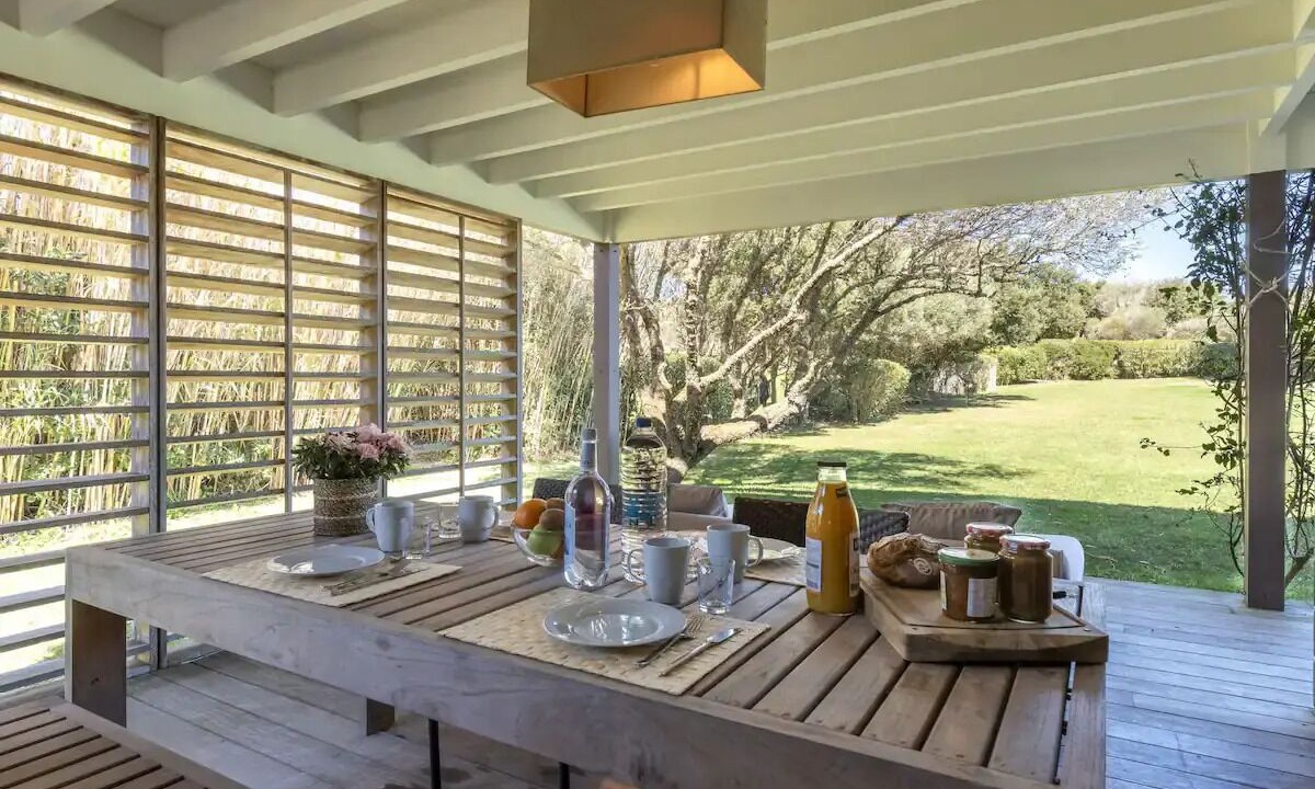 Photo of Outdoor in Bonifacio