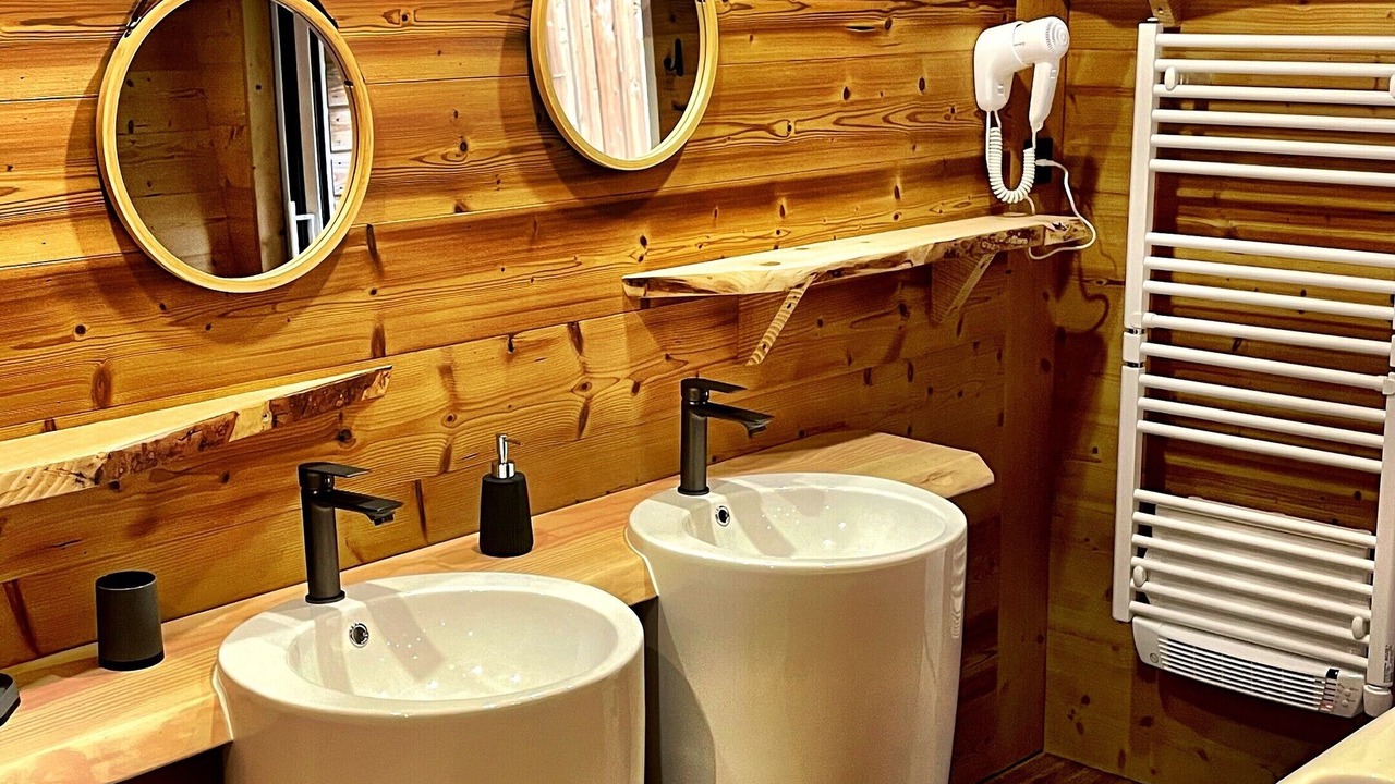 Photo of Bathroom in Travexin