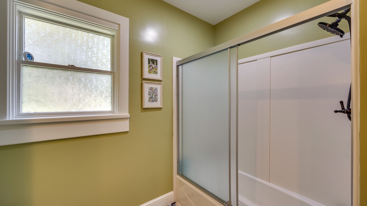 Photo of Bathroom in Kinsale