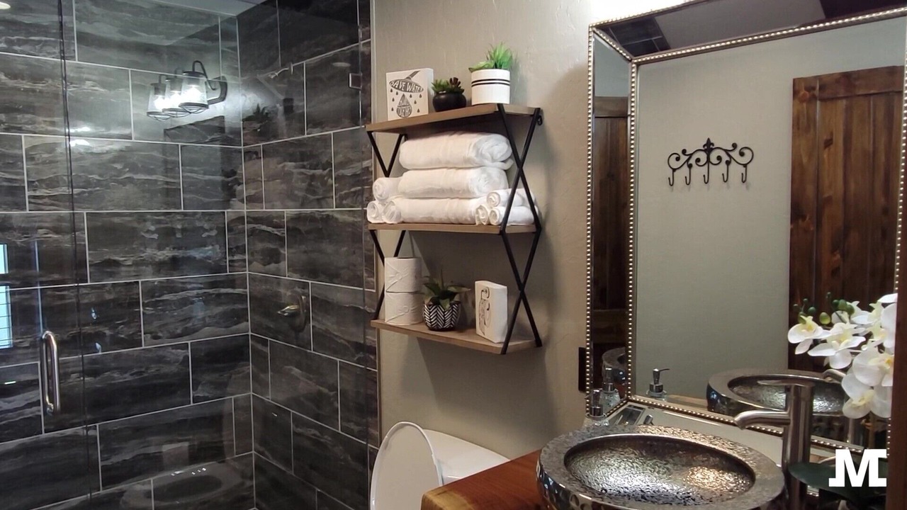 Photo of Bathroom in Pittsburg