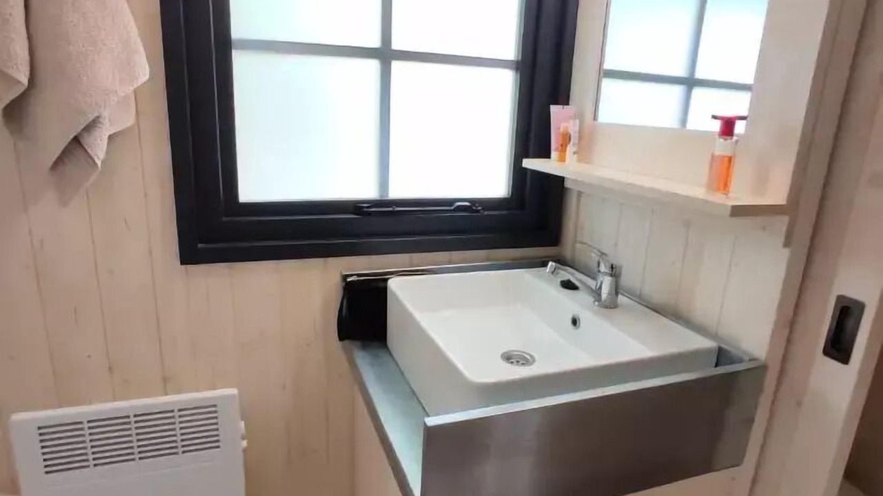 Photo of Bathroom in Saint-Laurent-sur-Sevre