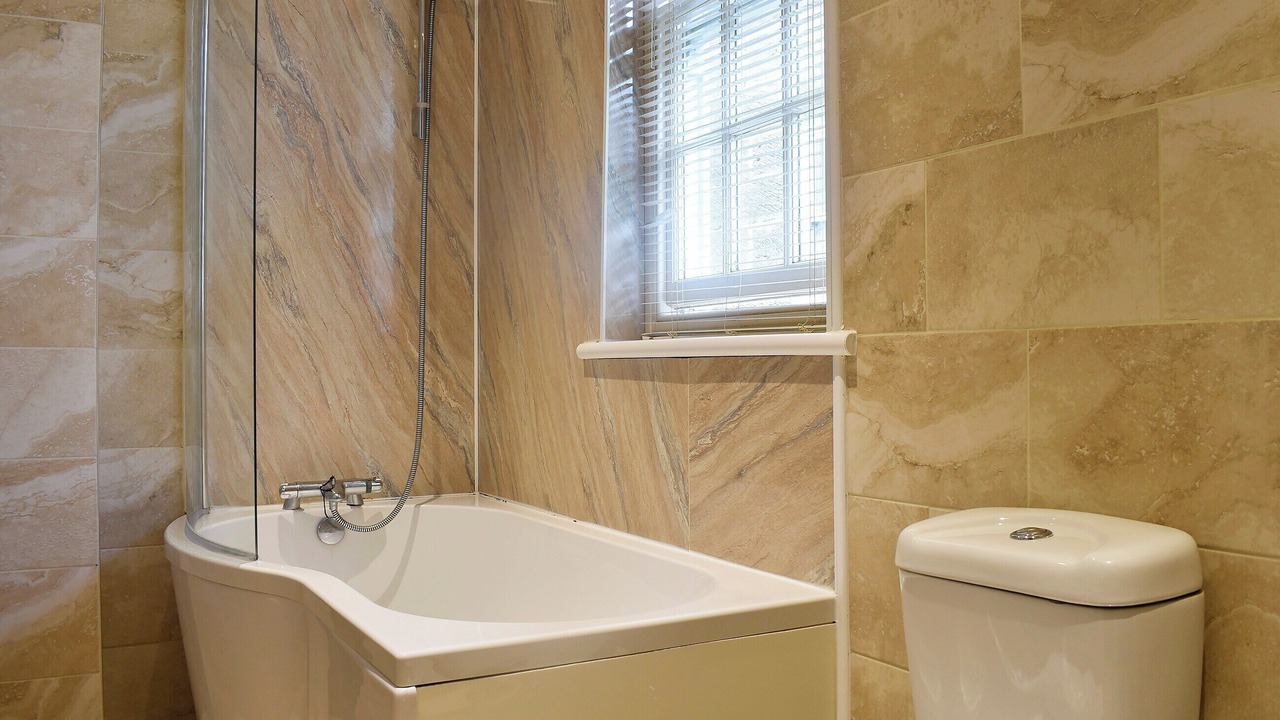 Photo of Bathroom in Robin Hood's Bay