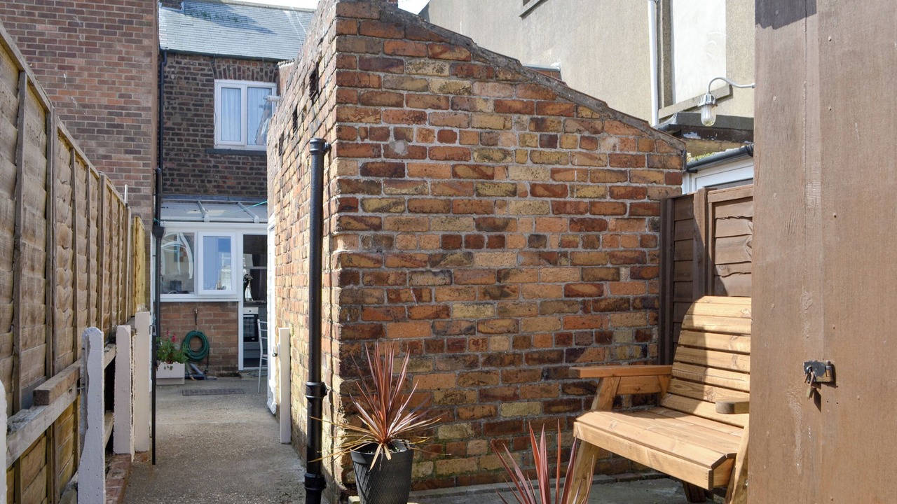 Photo of Others in Muston