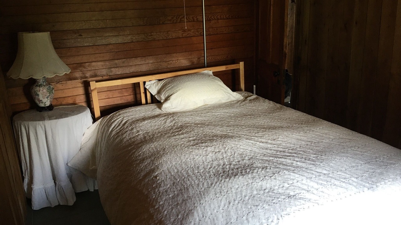 Photo of Bedroom in Bailey Island