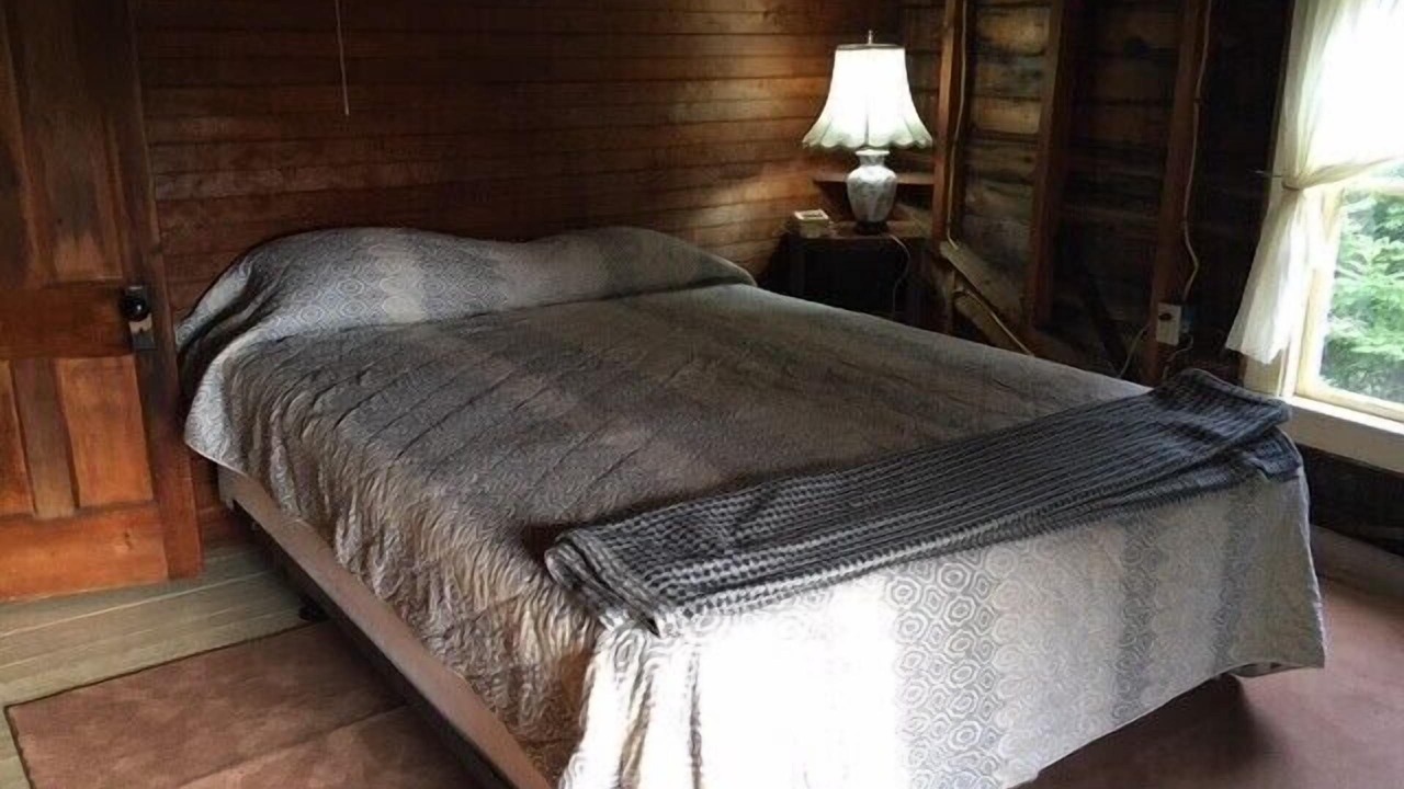 Photo of Bedroom in Bailey Island