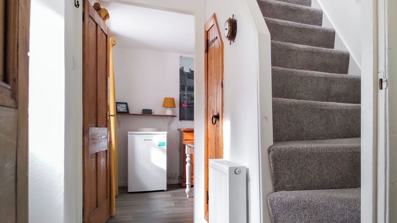 Photo of Others in Cullen