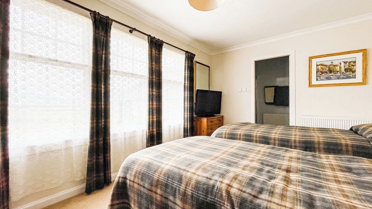 Photo of Others in Fourpenny