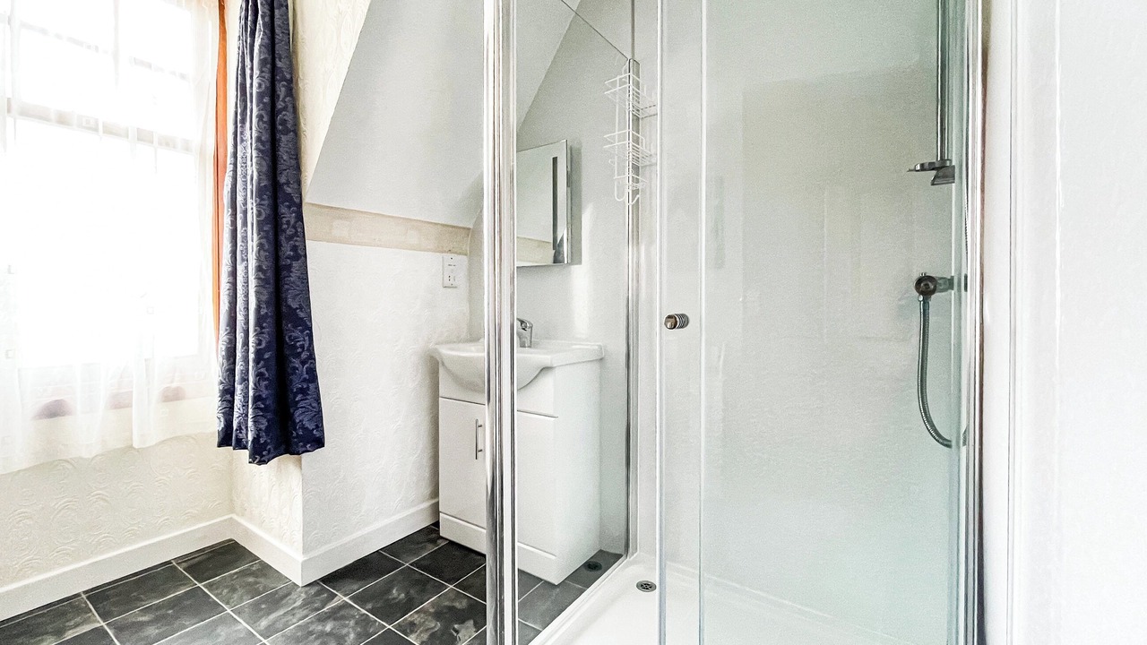 Photo of Bedroom in Fourpenny