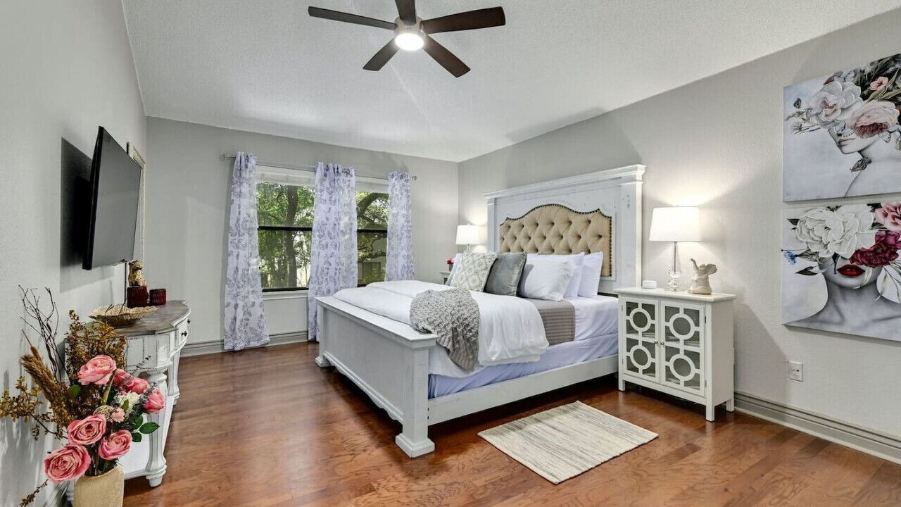 Photo of Bedroom in Milwood