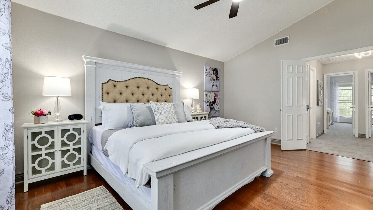 Photo of Bedroom in Milwood