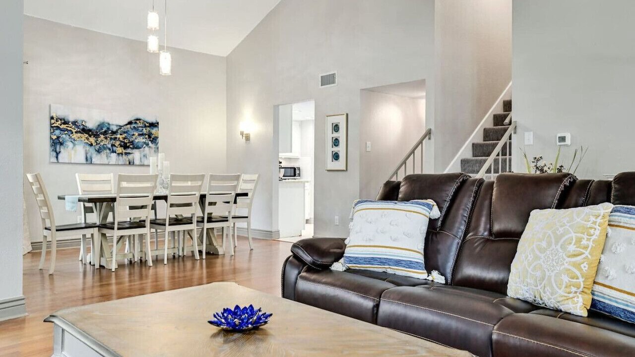 Photo of Livingroom in Milwood