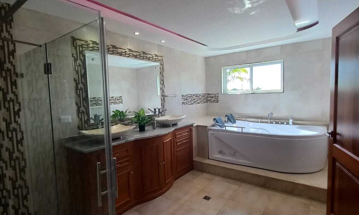 Photo of Bathroom in Higuey