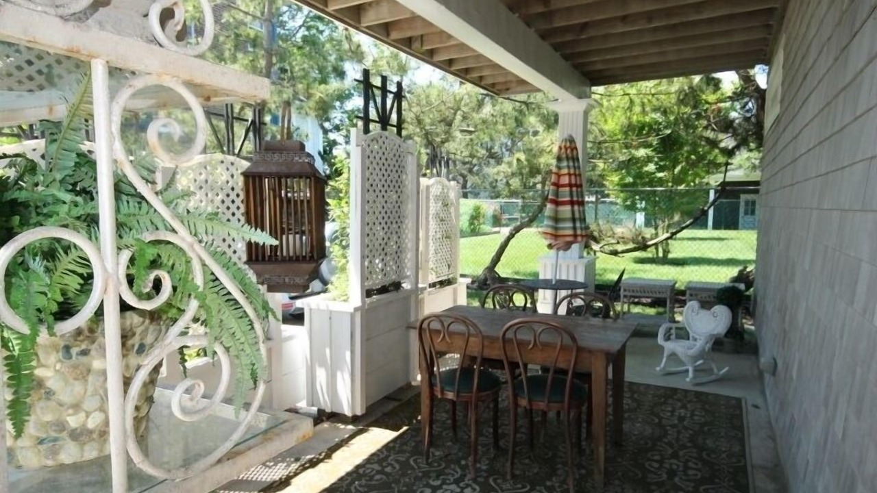 Photo of Outdoor in Admiral Estates