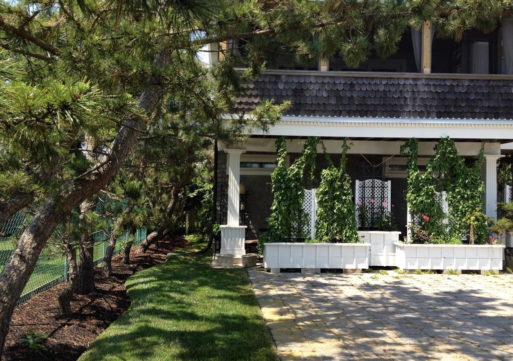 Photo of Outdoor in Admiral Estates