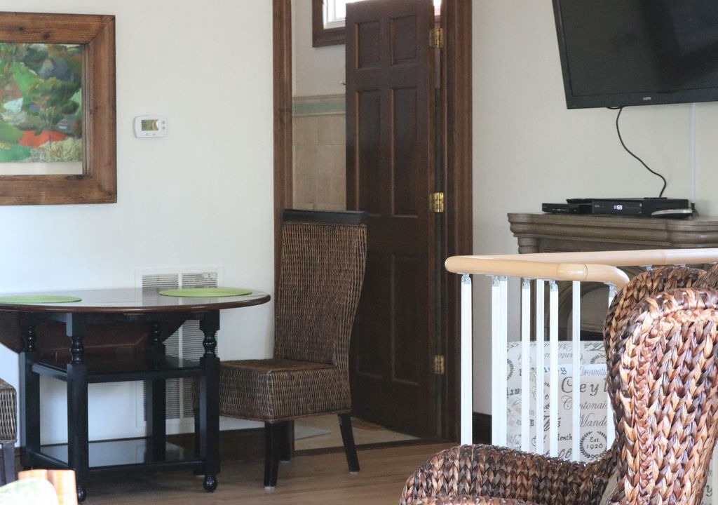 Photo of Livingroom in Admiral Estates