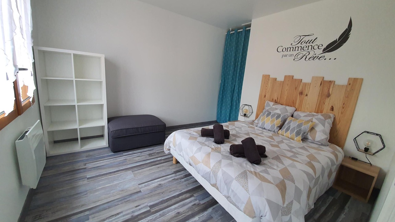 Photo of Bedroom in Meusnes