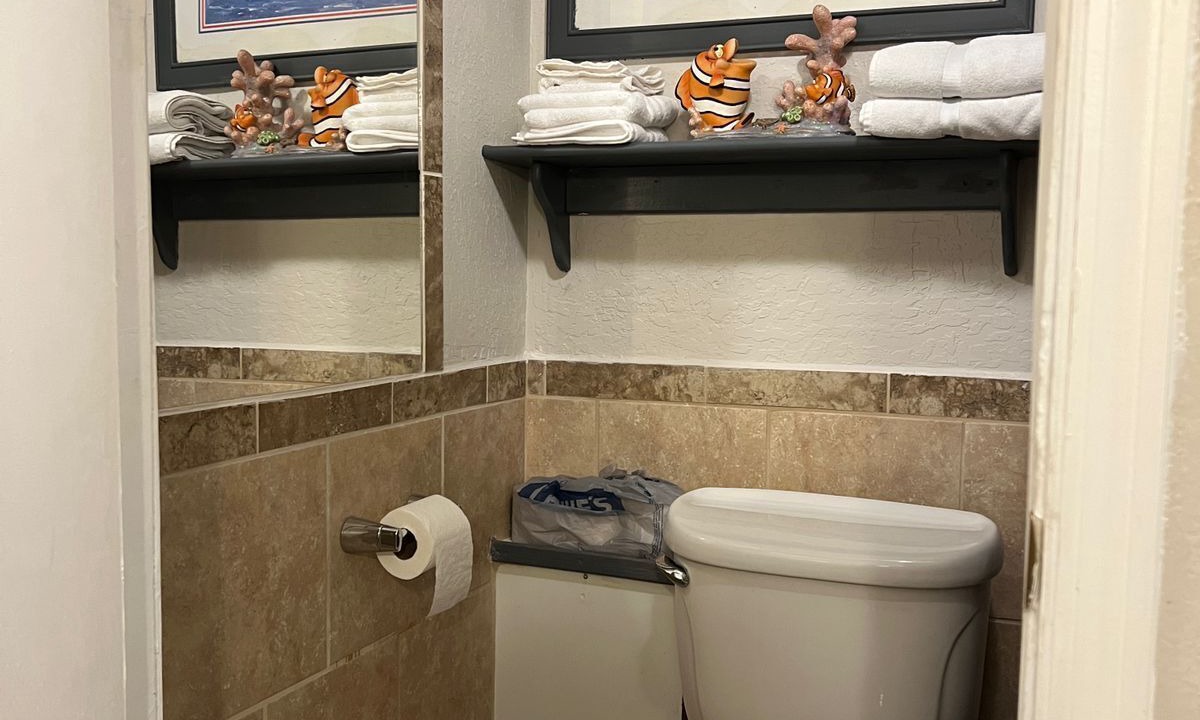 Photo of Bathroom in Mill Run