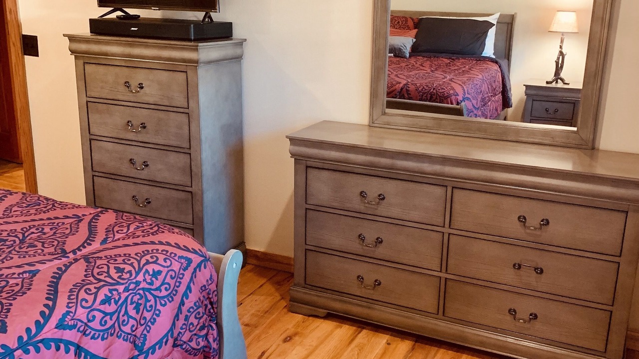Photo of Bedroom in Springdale