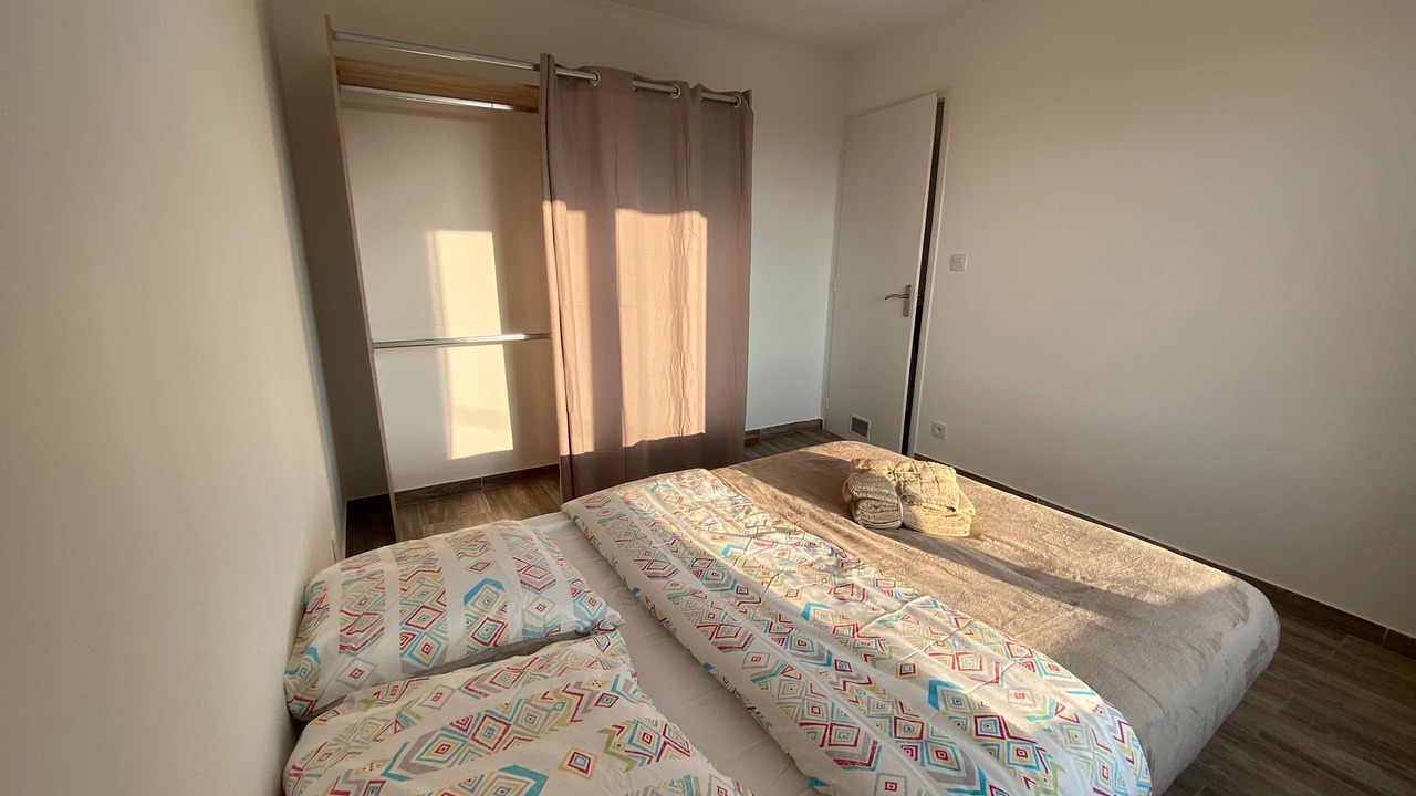 Photo of Bedroom in Evreux
