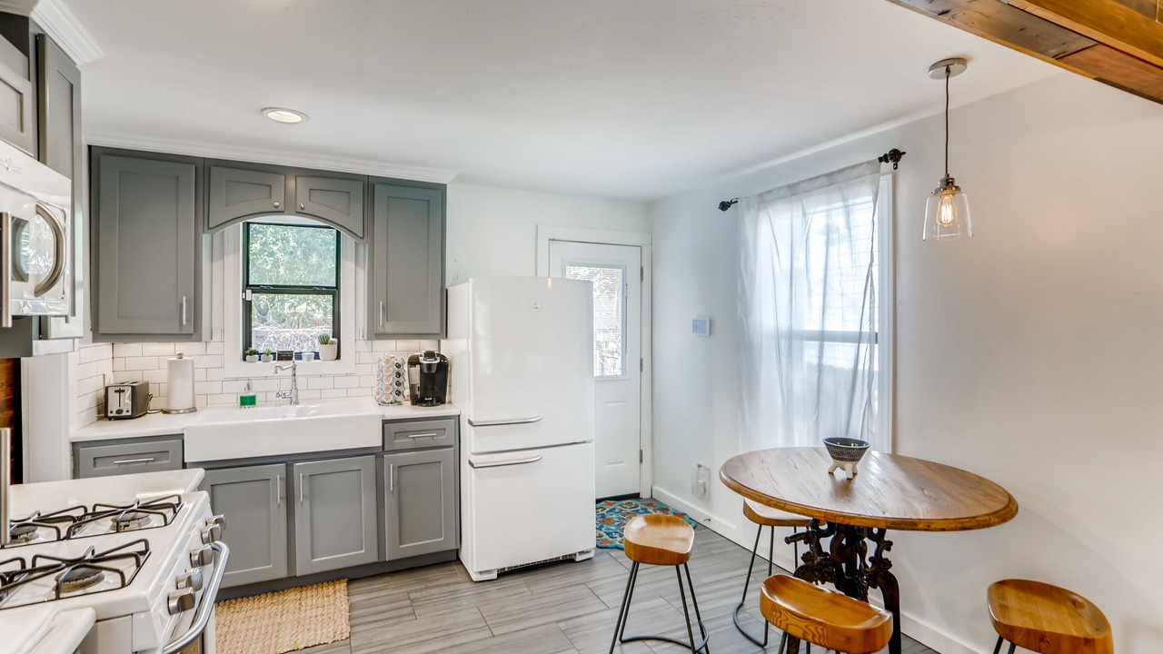 Photo of Kitchen in Chestnut