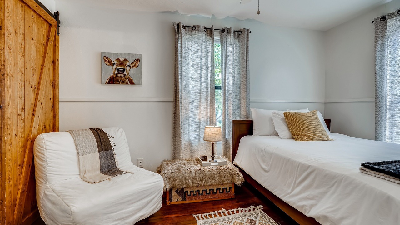 Photo of Bedroom in Chestnut